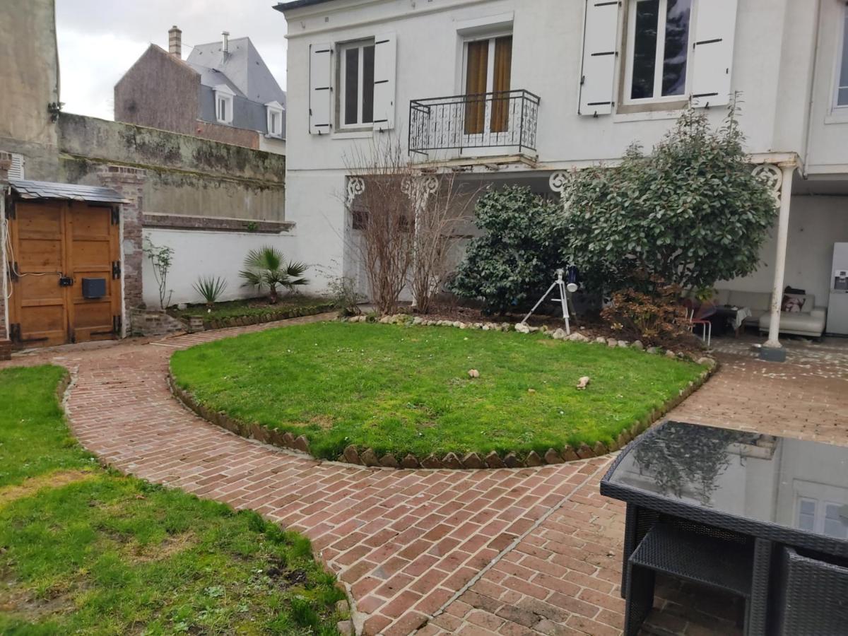Maison de Maître: Renovated Apartment with Garden Access Le Havre Exterior photo